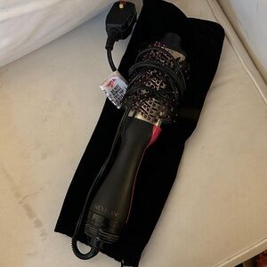 Revlon Black and Pink Styling Brush